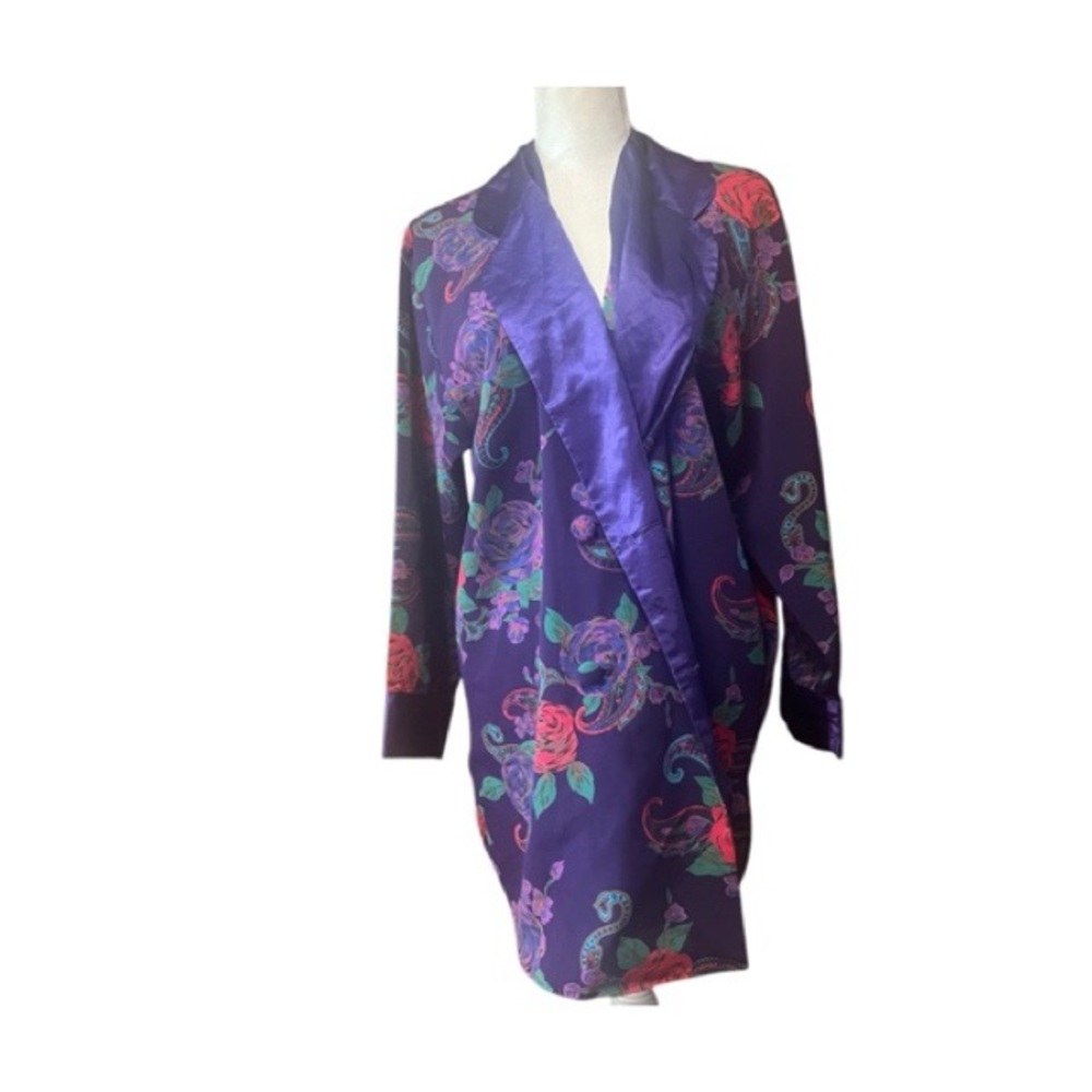 Victoria’s Secret Gold Label Vintage Purple Paisley Floral Kimono‎ Robe